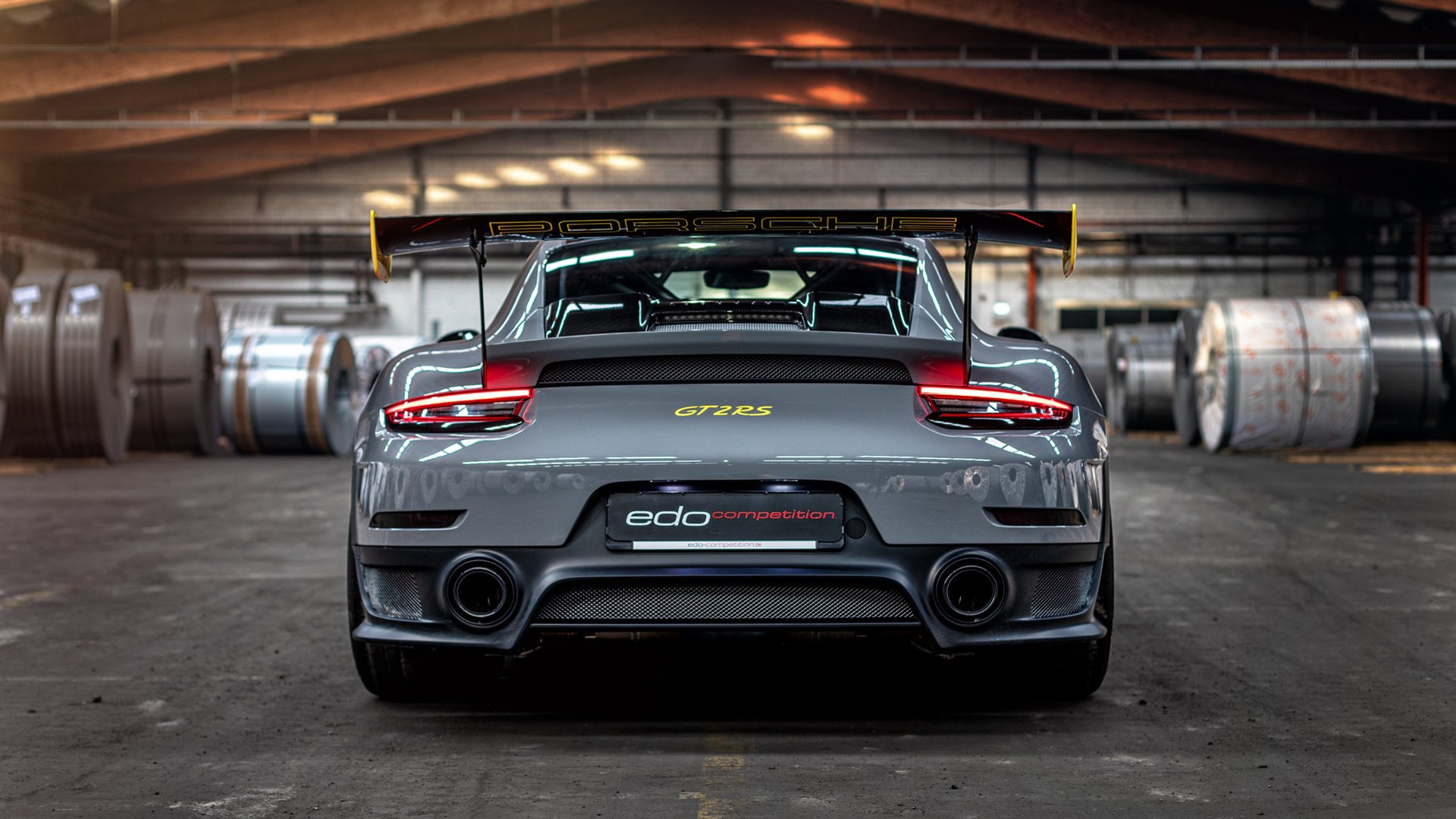 九游app官网下载-伊朗骑手吉塔·日特科维奇荣获2024年最佳障碍赛骑手奖，表彰其卓越表现。