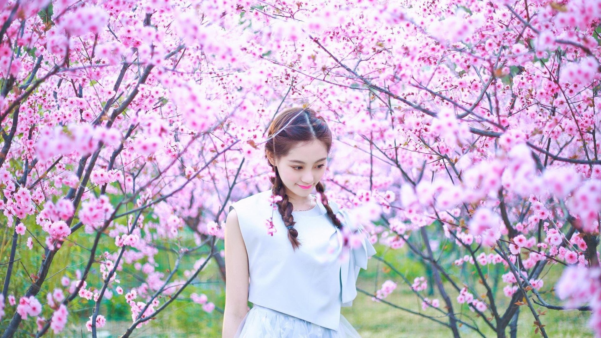 希腊男篮在欧洲锦标赛中持续高光表现,冠军宝座稳固,希腊男篮落选赛名单